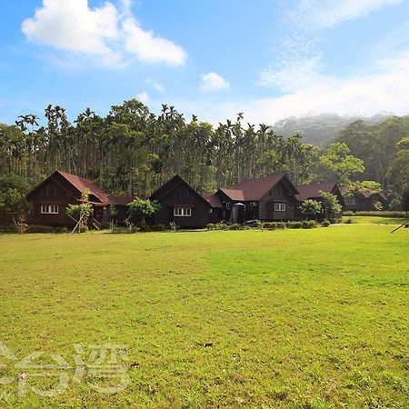 Double Lake B&B Zhushan Buitenkant foto